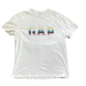 Gap Tshirt short sleeve for men and women